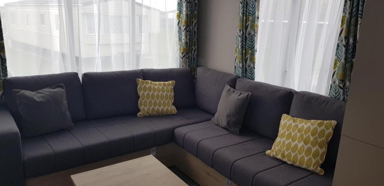 Warner Lane Hotel Селси Екстериор снимка