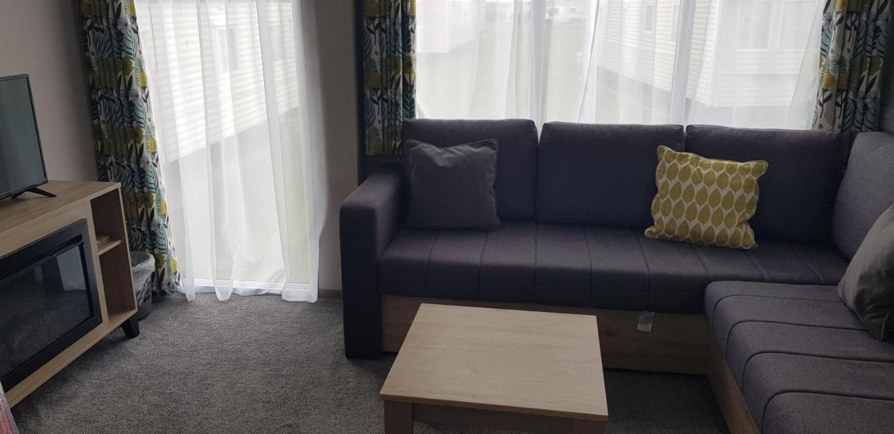 Warner Lane Hotel Селси Екстериор снимка